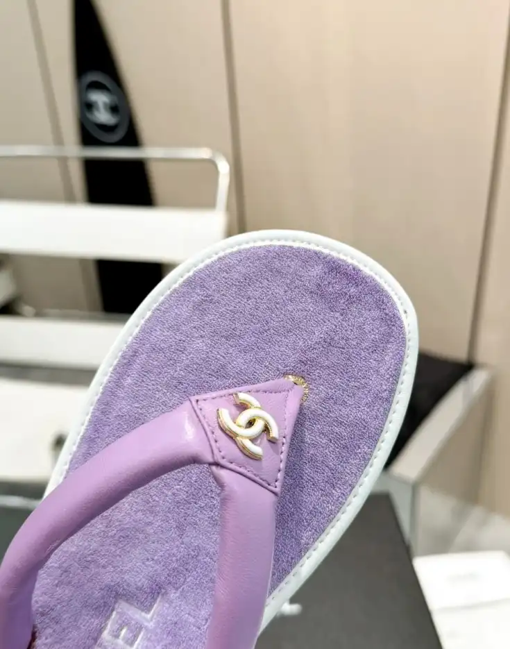 hype Chanel Slippers