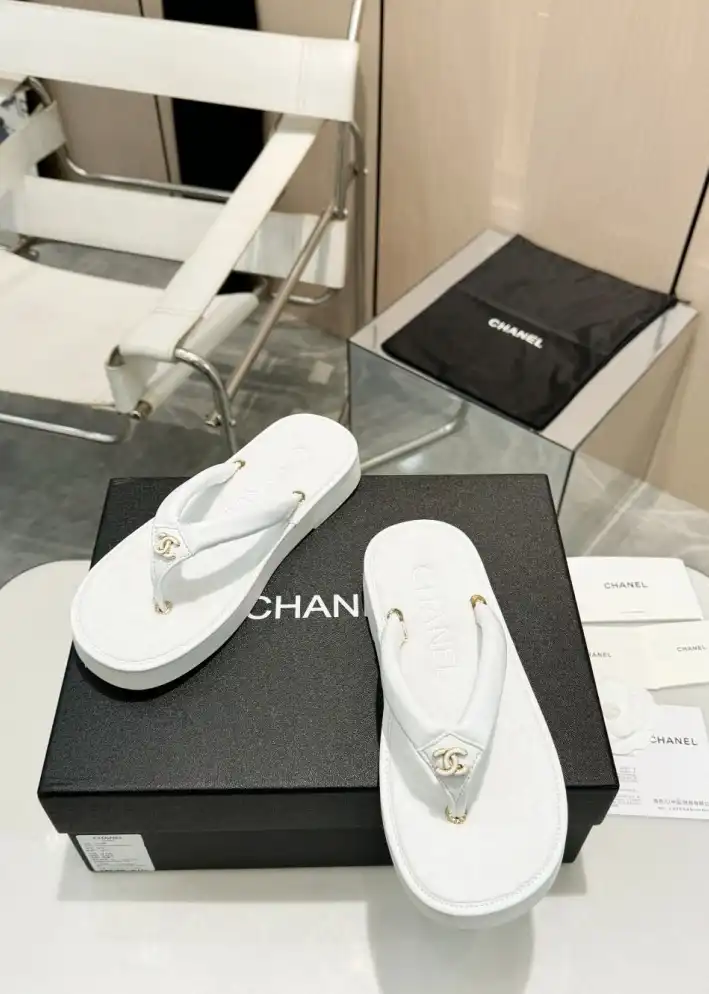 hype Chanel Slippers