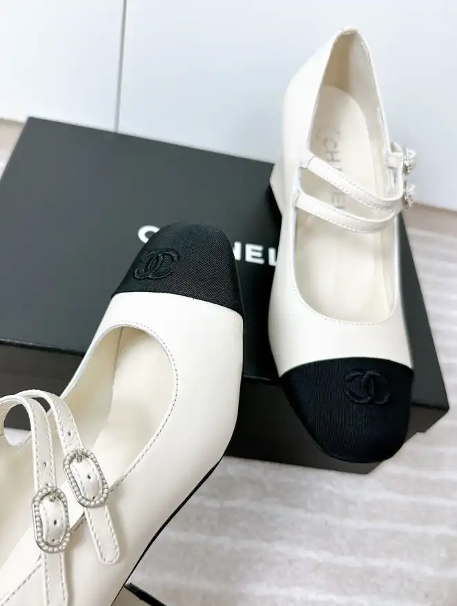 hype Chanel High Heels