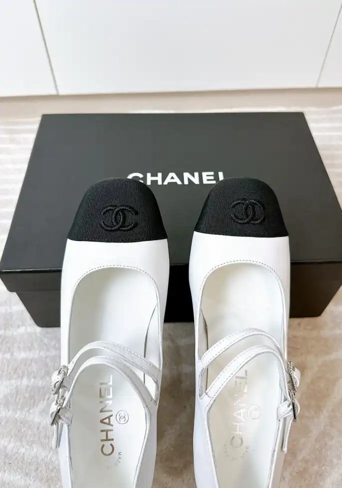 hype Chanel High Heels