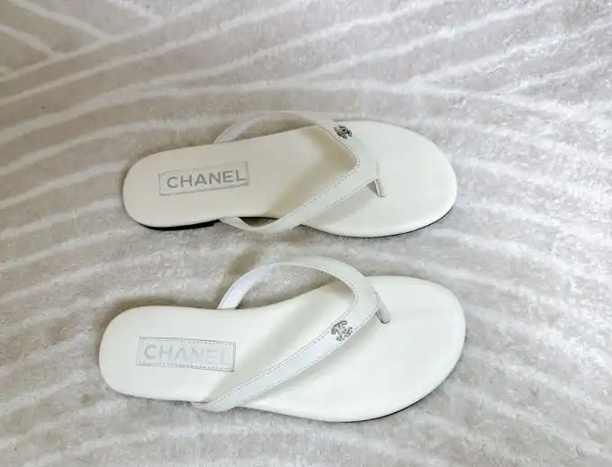 hype Chanel Slippers