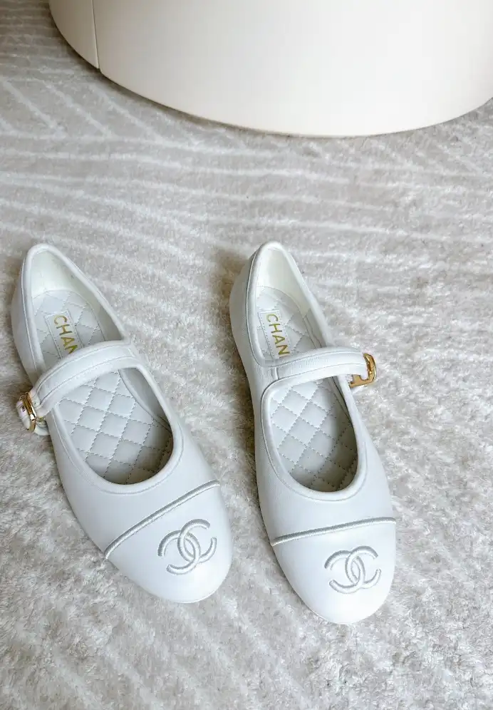 hype Chanel Flat Shoes