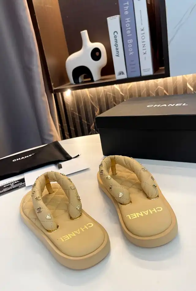 hype Chanel Slippers