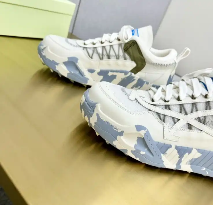 hype Off-White Sneakers