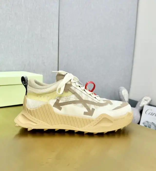 hype Off-White Sneakers