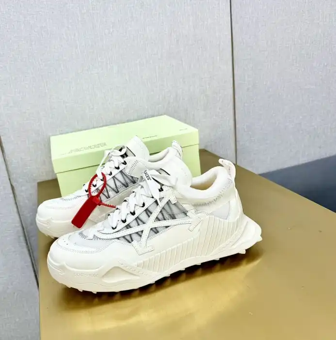 hype Off-White Sneakers