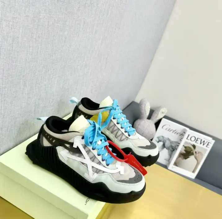 hype Off-White Sneakers