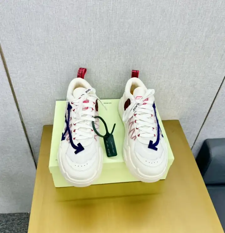 hype Off-White Sneakers