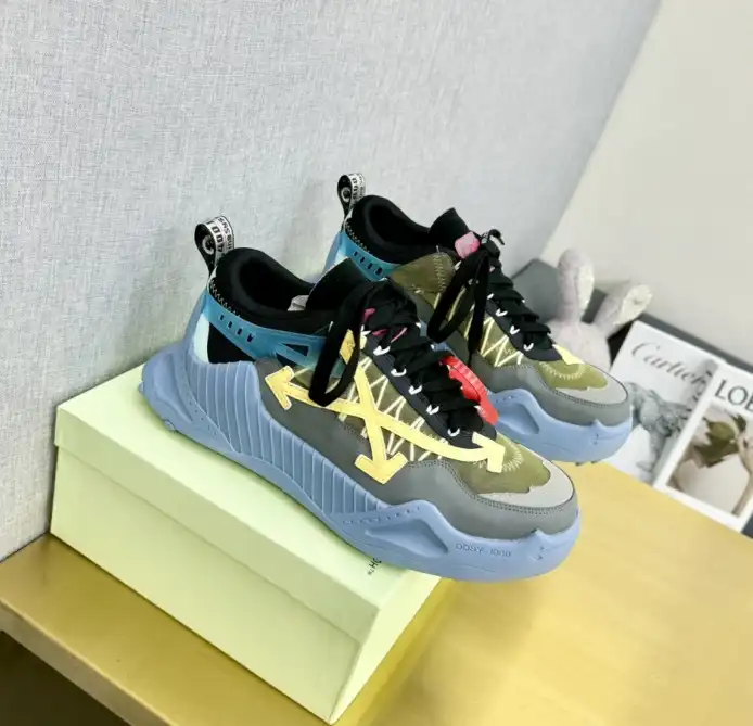 hype Off-White Sneakers