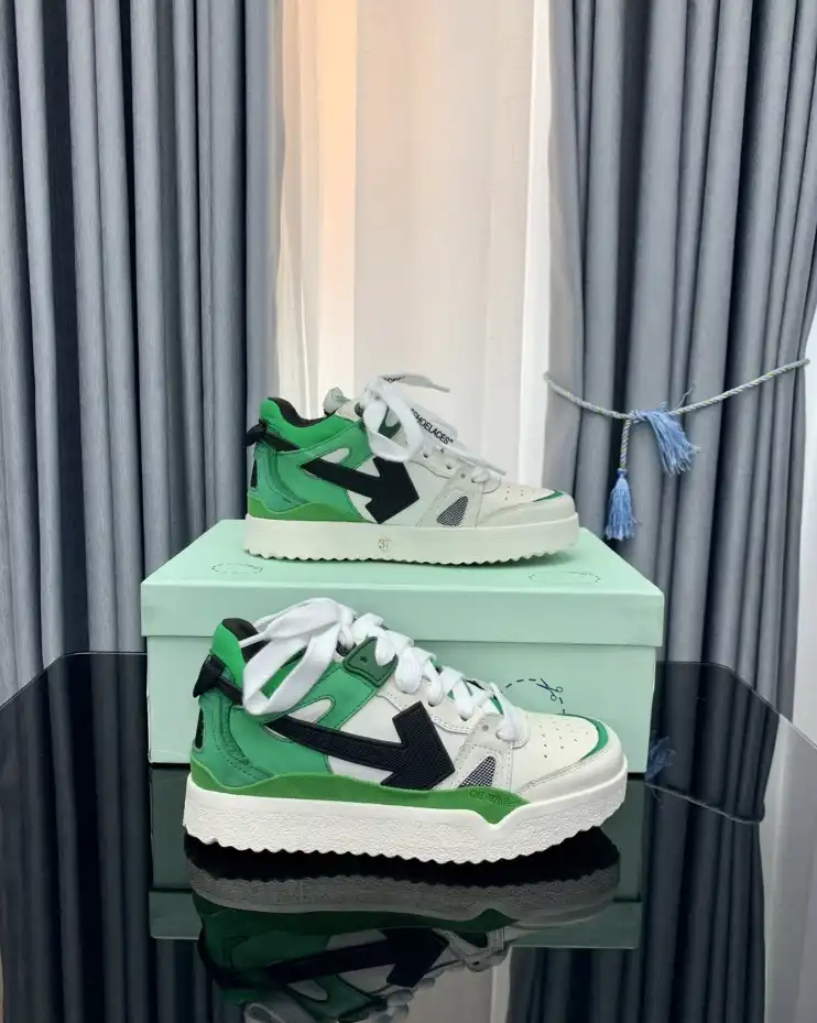 hype Off-White Sneakers