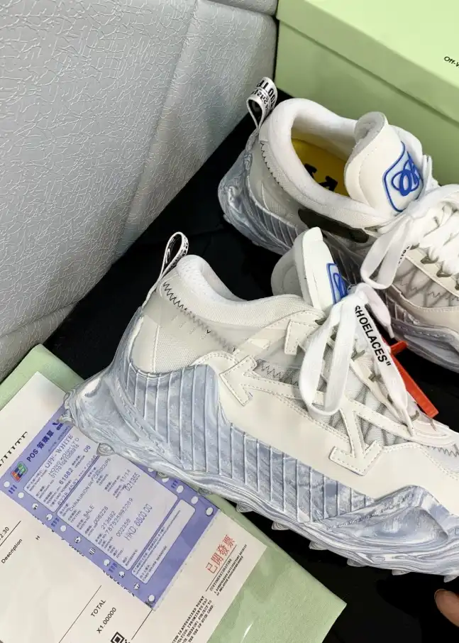 hype Off-White Sneakers