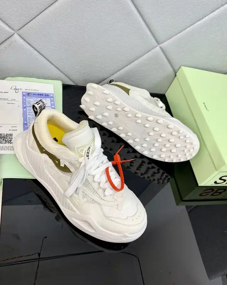 hype Off-White Sneakers