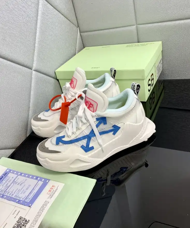 hype Off-White Sneakers