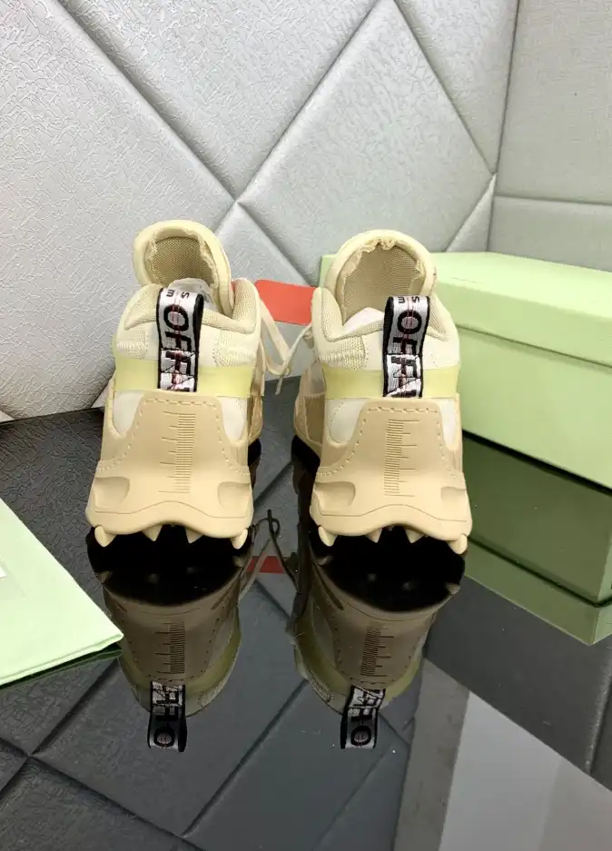 hype Off-White Sneakers