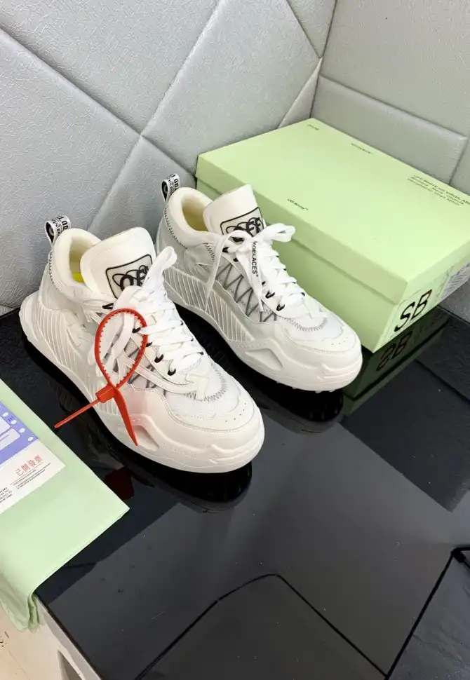 hype Off-White Sneakers