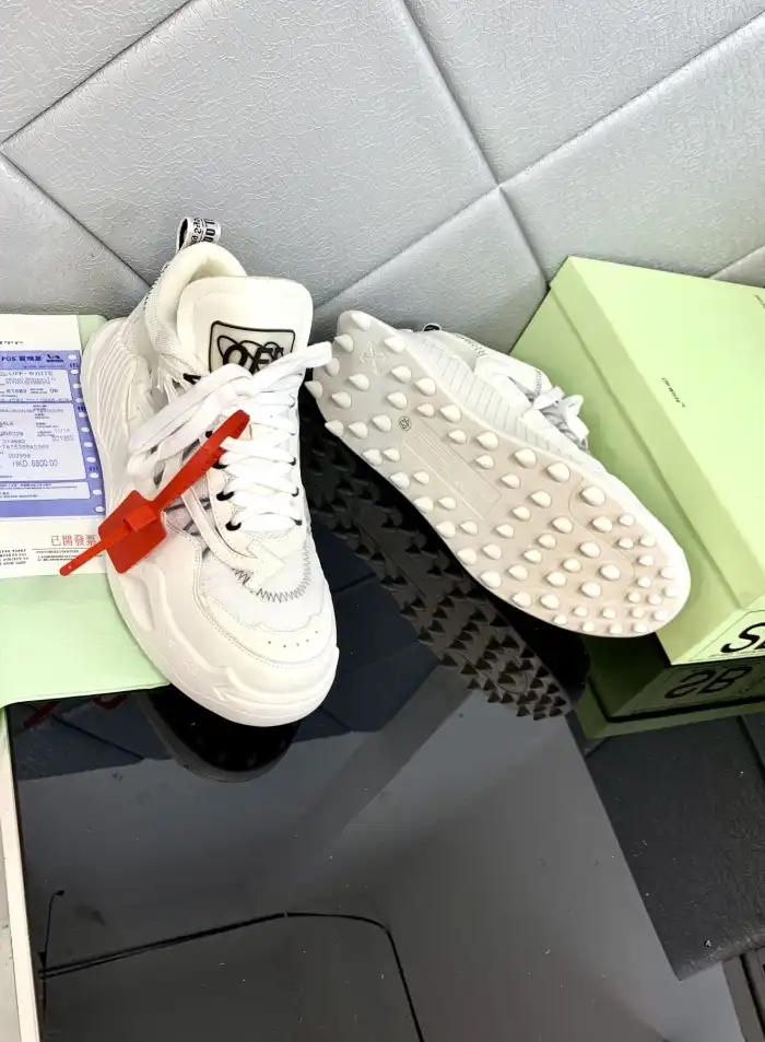 hype Off-White Sneakers