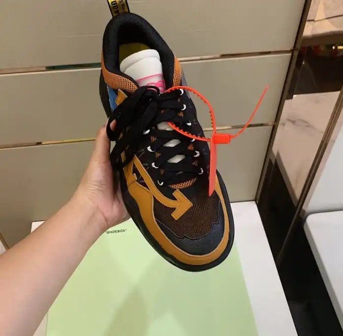 hype Off-White Sneakers