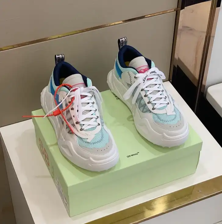 hype Off-White Sneakers