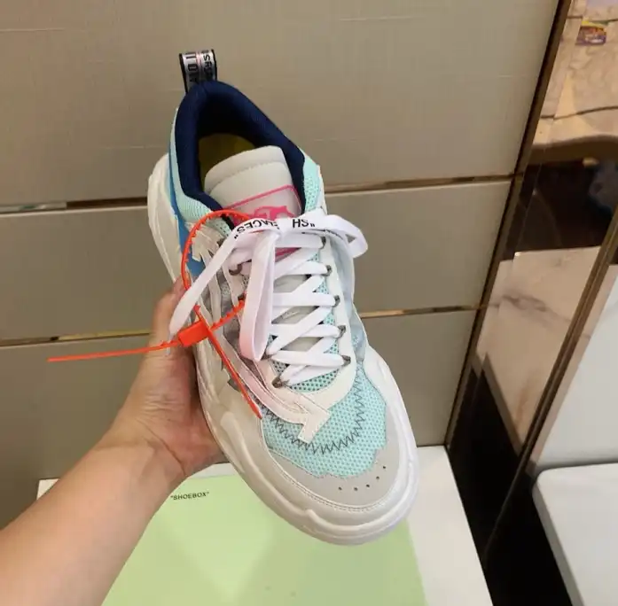 hype Off-White Sneakers