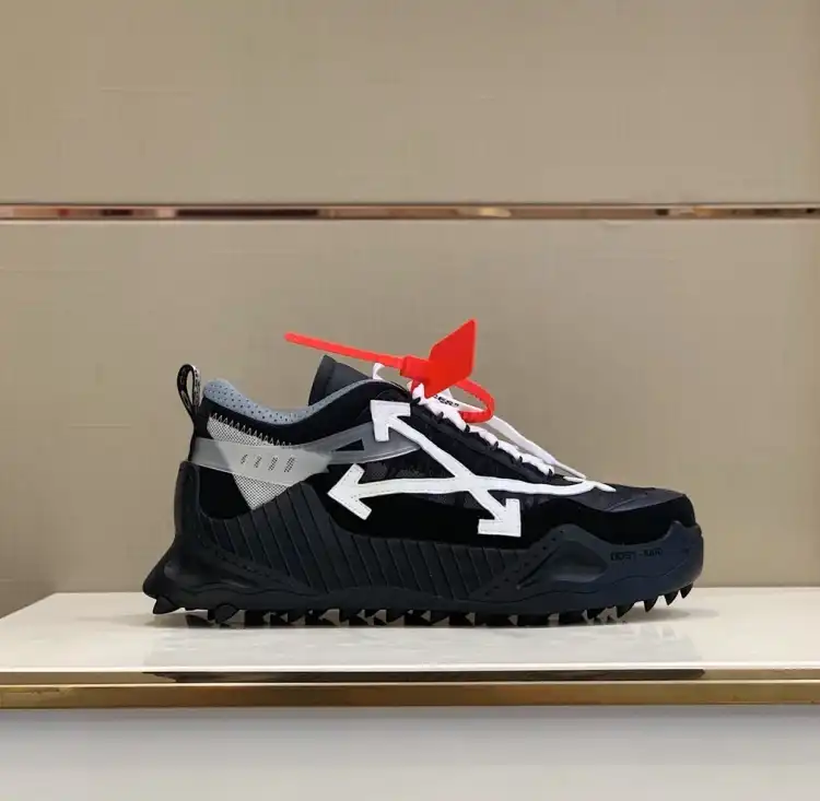 hype Off-White Sneakers