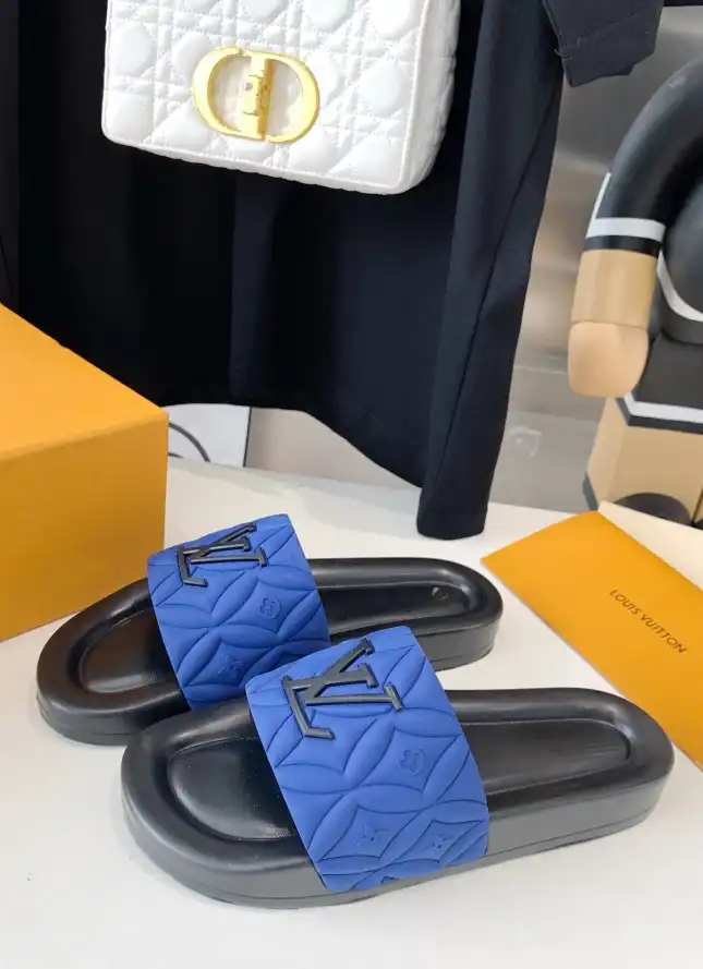 hype LV Slippers