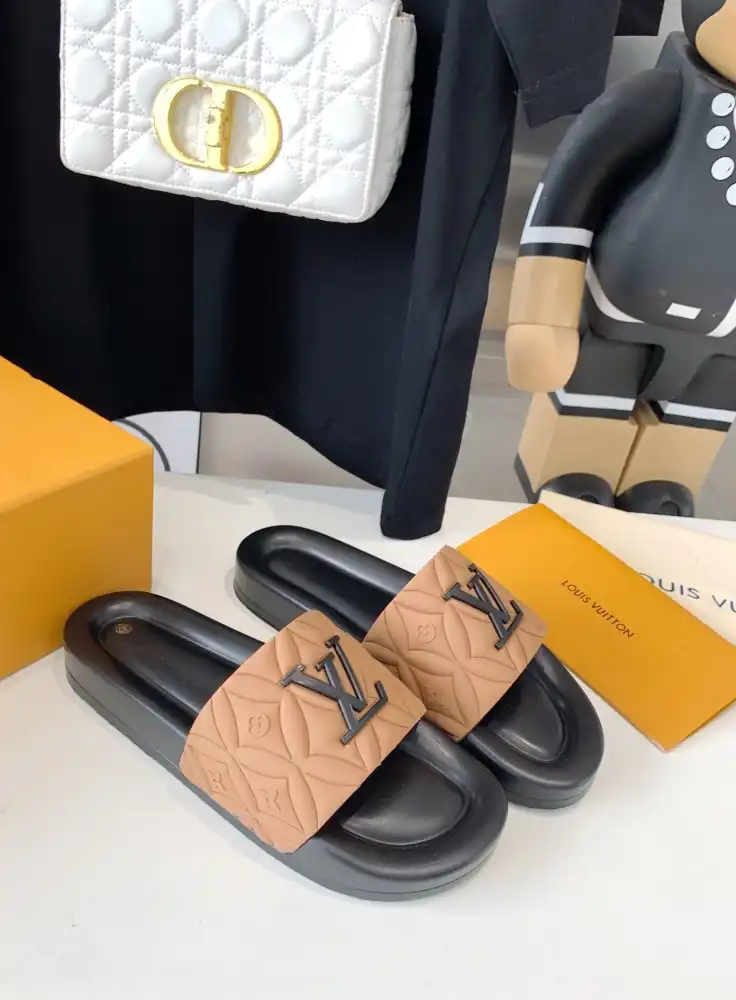 hype LV Slippers