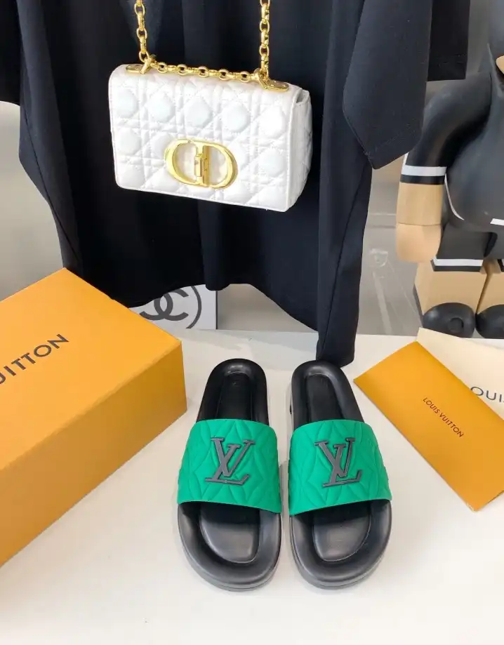 hype LV Slippers