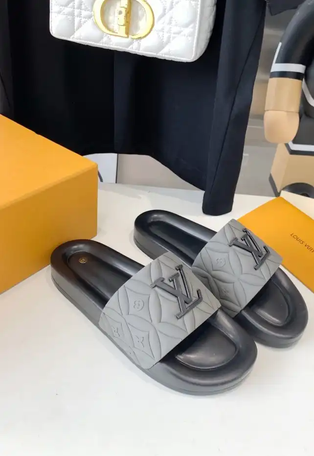 hype LV Slippers