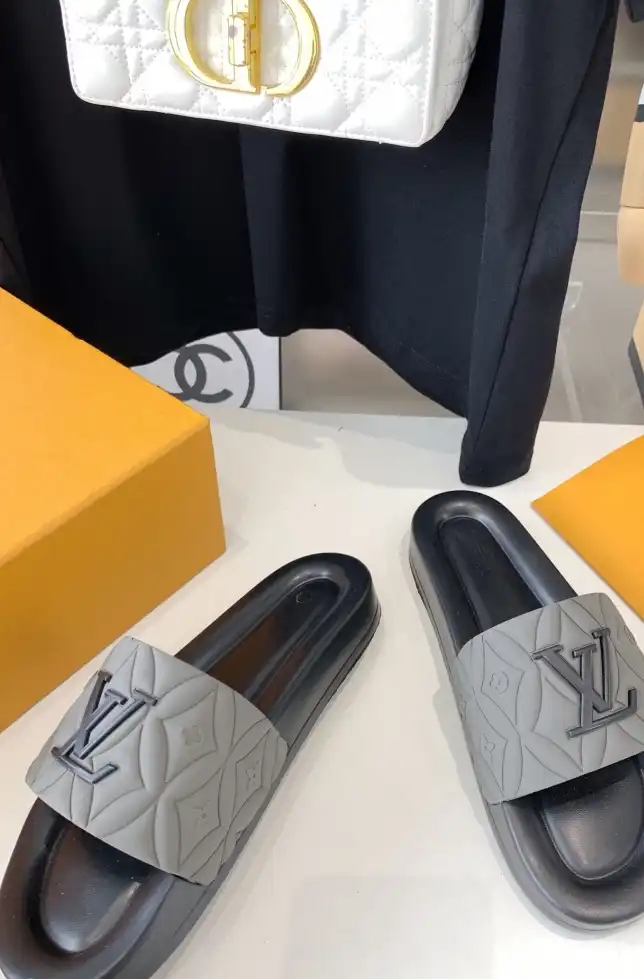 hype LV Slippers