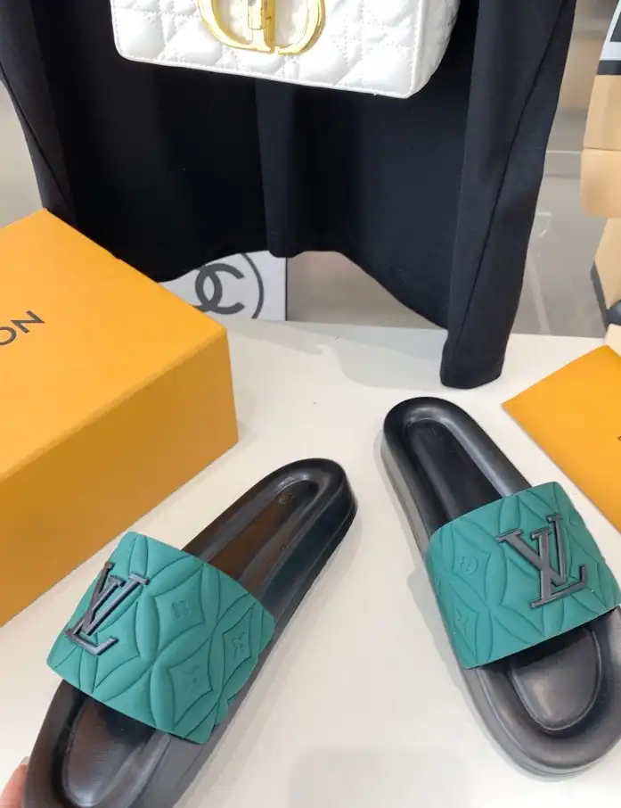 hype LV Slippers