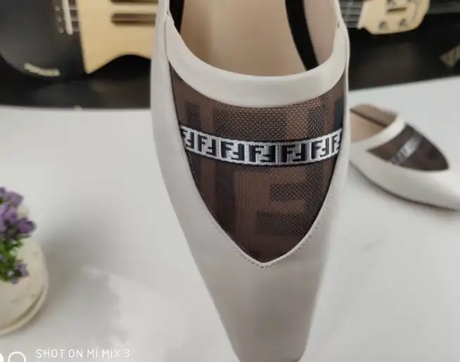 hype Fendi Slippers