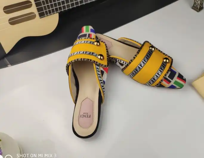 hype Fendi Slippers