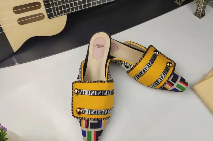 hype Fendi Slippers