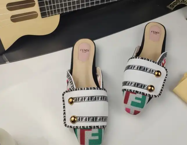 hype Fendi Slippers