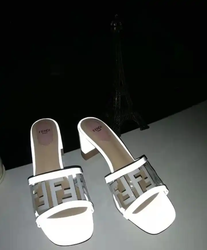 hype Fendi Slippers