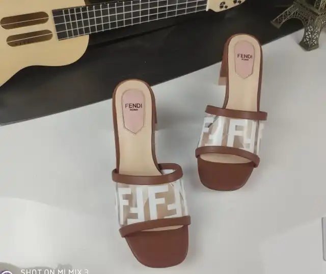 hype Fendi Slippers