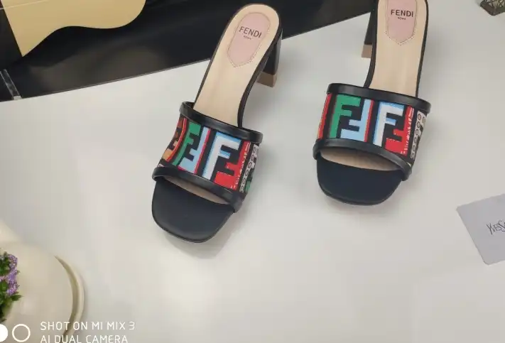 hype Fendi Slippers