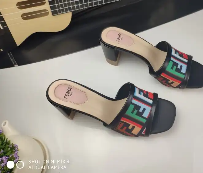 hype Fendi Slippers