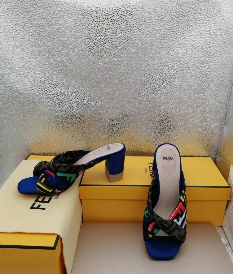 hype Fendi Slippers