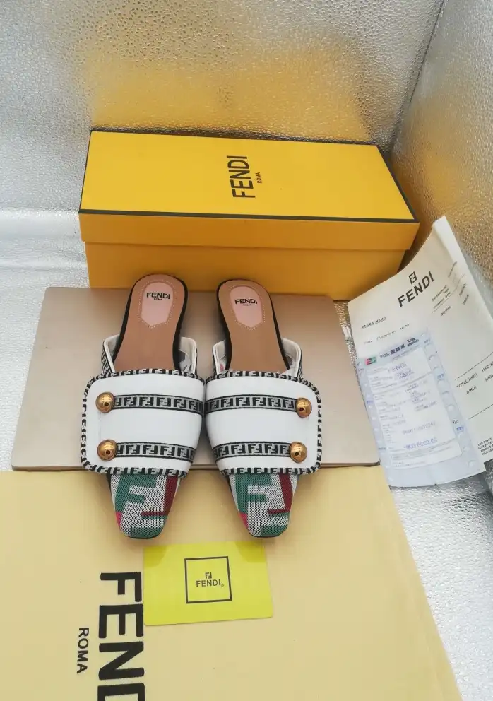 hype Fendi Slippers