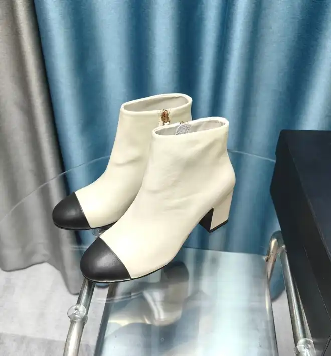 hype Chanel Boots