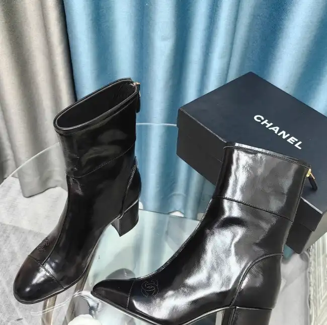 hype Chanel Boots