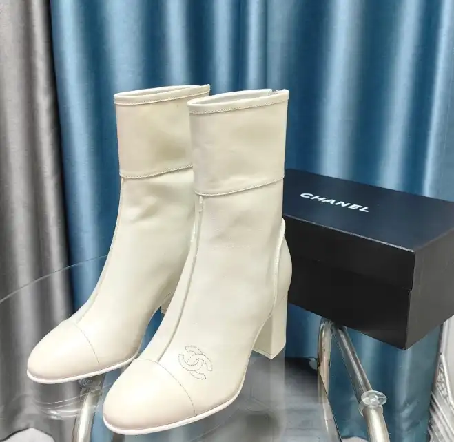 hype Chanel Boots