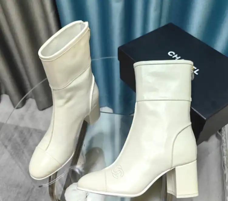 hype Chanel Boots