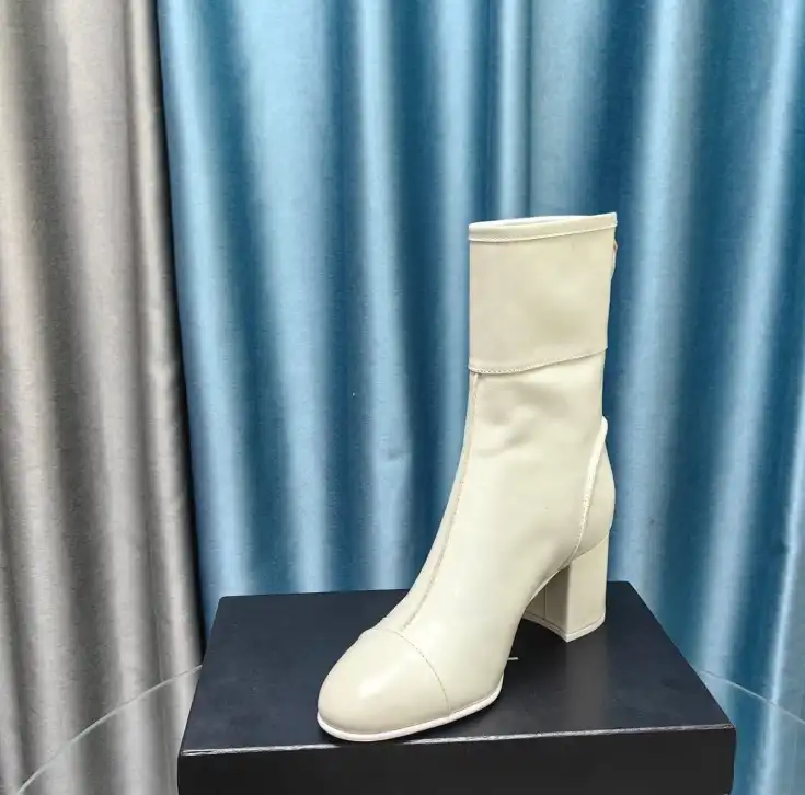 hype Chanel Boots