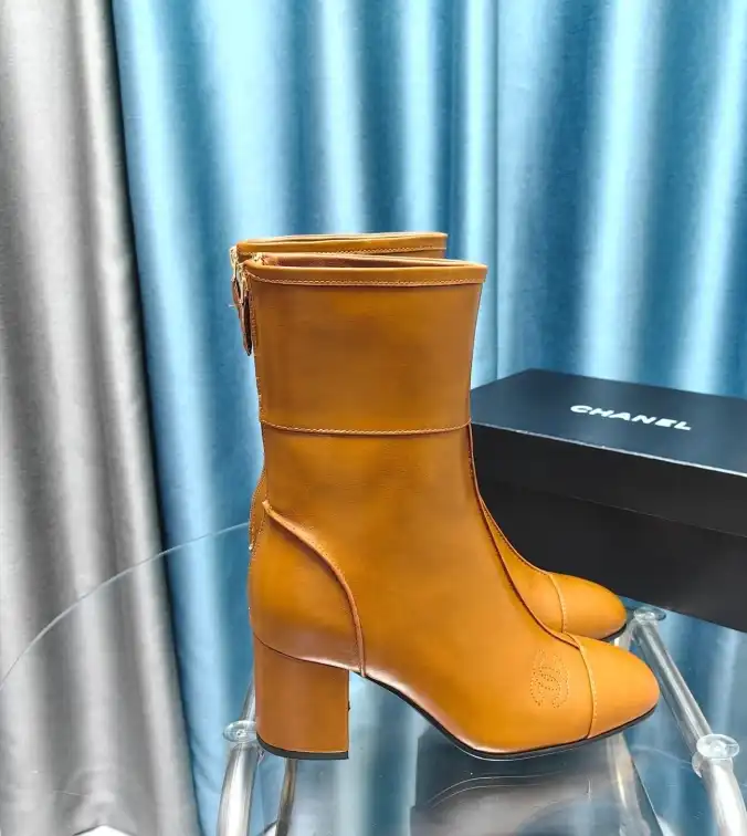 hype Chanel Boots