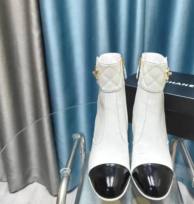 hype Chanel Boots