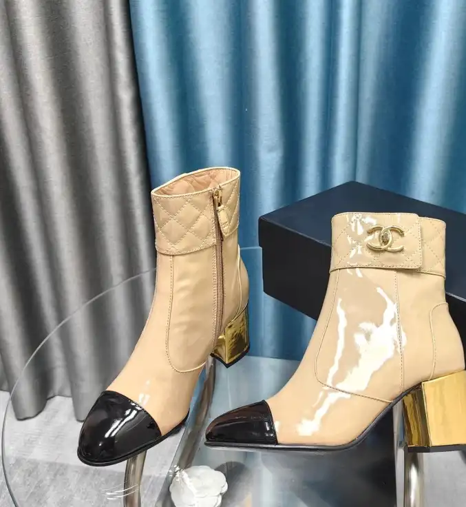 hype Chanel Boots