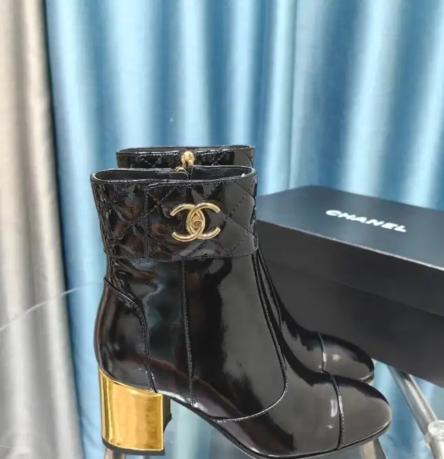 hype Chanel Boots