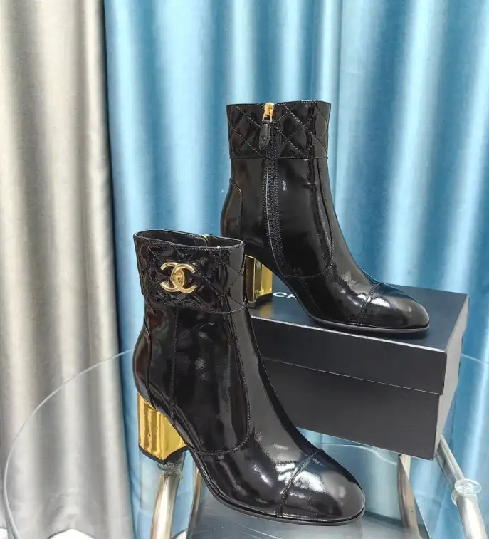 hype Chanel Boots